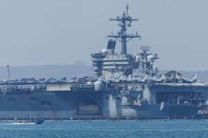 Ανεβαίνει ο αριθμός των αμερικανικών πολεμικών στις ακτές της Βενεζουέλας – Ν.Μαδούρο: «Είμαστε υπό πολιορκία»!