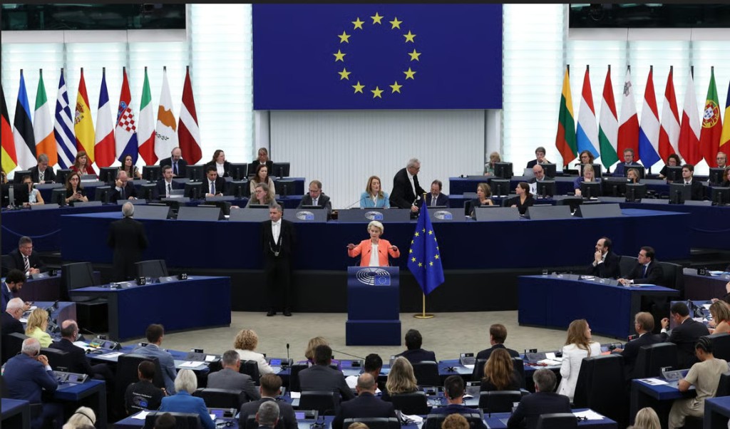 Οι Βρυξέλλες ανέστειλαν την απόφαση απαγόρευσης αγοράς του ρωσικού πετρελαίου!