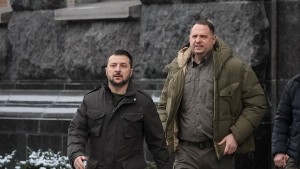 Παραιτήθηκε ο προσωπάρχης του Ζελένσκι για το σκάνδαλο της Energoatom – Έφοδος και στο γραφείο του Ζελένσκι!