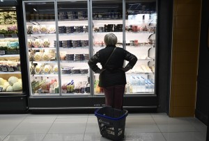 Το «άλμα» κατά 8,8% στις τιμές παραγωγού φέρνει εκλογές το φθινόπωρο: Νέο κύμα ανατιμήσεων έρχεται στα ράφια