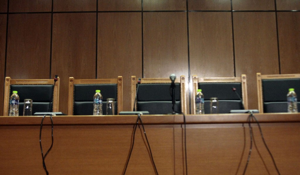 Ένωση Δικαστών και Εισαγγελέων κατά Α.Γεωργιάδη: «Ευθεία παρέμβαση στο δικαιοδοτικό έργο»