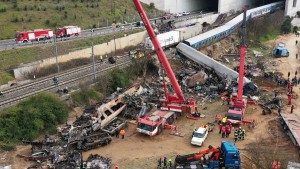 Έγκλημα στα Τέμπη: Το Δημόσιο αποζημιώνει μόλις με 400.000 ευρώ τους συγγενείς θυμάτων της τραγωδίας!