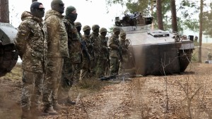 Ο Β.Ζελένσκι ανακοίνωσε ότι ο ουκρανικός στρατός έχει ξεκινήσει αντεπίθεση στο Ντονέτσκ