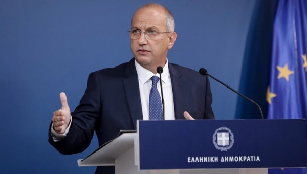 Οικονόμου για Τσίπρα: Δεν αντιλαμβάνεται ούτε στο ελάχιστο τη σύγχρονη διεθνή πολιτική και διπλωματία