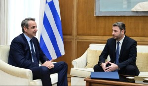 Κυριάκος Μητσοτάκης: «Θα έπινα μια μπίρα με τον Νίκο Ανδρουλάκη»