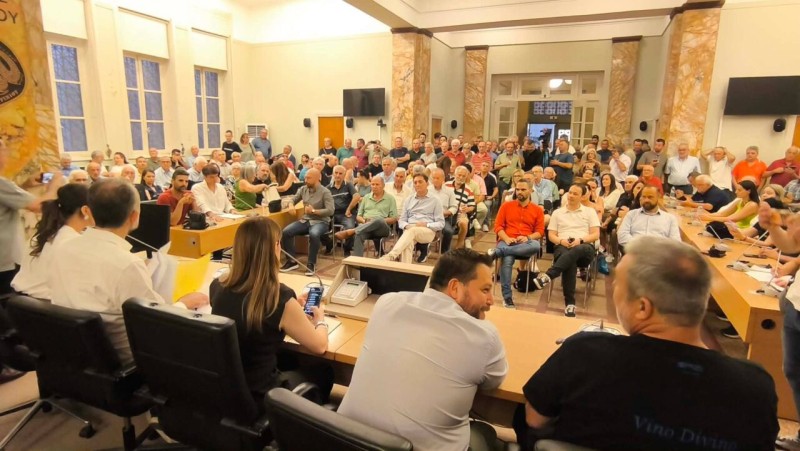 Η ΕΛΑΣ άνοιξε τον διάλογο με την κοινωνία του Αγρινίου – Πρεμιέρα της πρωτοβουλίας «Τώρα Μιλάμε»