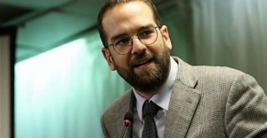 Εβδομάδες κρίσιμων αποφάσεων για τον Ν. Φαρμάκη – Τα πρόσωπα και οι επαφές