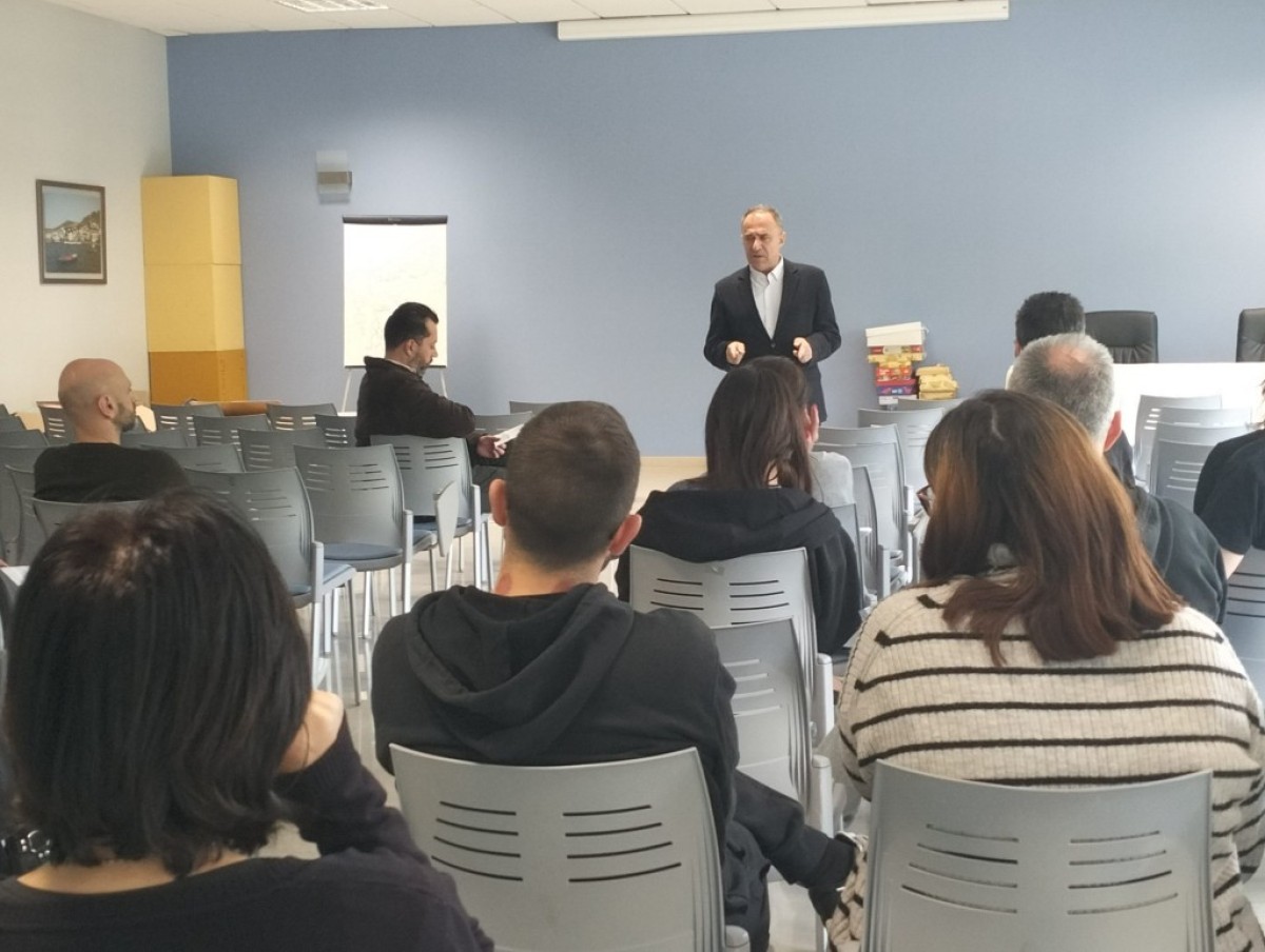 ΚΚΕ: Κάλεσμα Νίκου Παπαναστάση στη συγκέντρωση με τον Δημήτρη Κουτσούμπα στο Αγρίνιο - Συνεχής πολιτική δράση