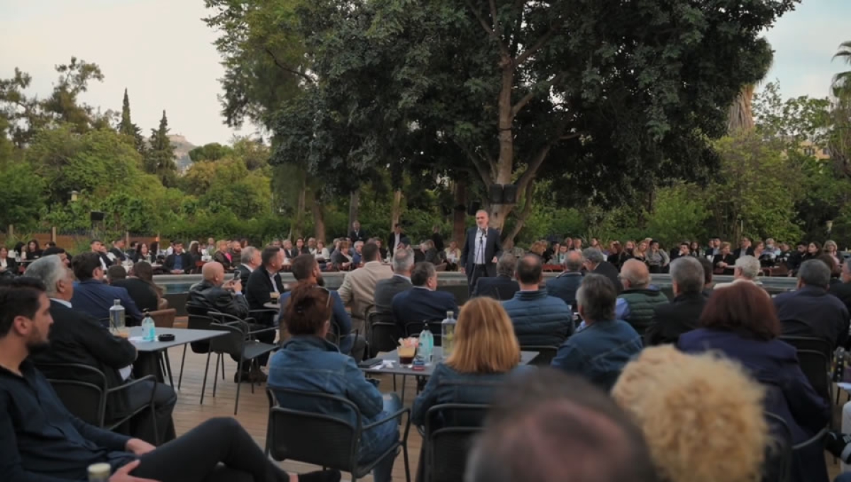 Επιτυχία είχε η προεκλογική συγκέντρωση του υποψήφιου βουλευτή Αιτωλοακαρνανίας, καθηγητή κύριου Μάριου Σαλμά στην Αθήνα