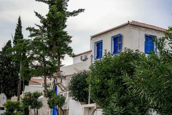 Η αποτίμηση του 3ημερου του ΣΥΡΙΖΑ στις Σπέτσες (βίντεο)