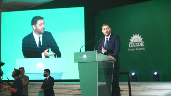 Ανδρουλάκης στη ΔΕΘ: «Ψεκασμένα» τα σενάρια περί πολιτικής «τερατογένεσης»