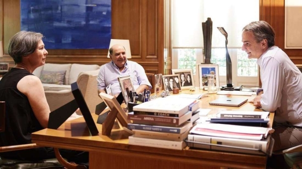Συνάντηση Μητσοτάκη με τους γονείς του Ζακ Κωστόπουλου – μίλησαν για τα δικαιώματα των ΛΟΑΤΚΙ