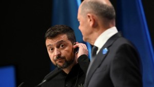 Βερολίνο: Το Κίεβο αντιδρά για το Ντονμπάς – Πιέσεις από ΗΠΑ για να επέλθει συμφωνία