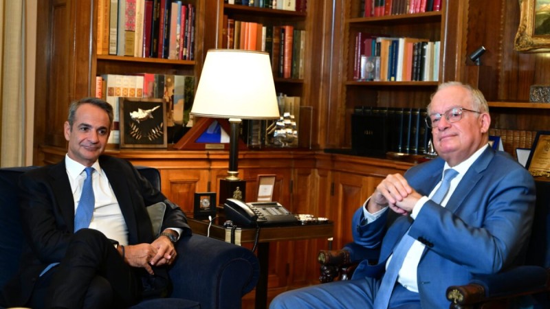 Μητσοτάκης σε Τασούλα: «Μας περιμένει δύσκολος χειμώνας – Το πετρέλαιο θέρμανσης πρώτη προτεραιότητα»