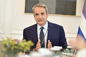 Διευρύνεται η ρύθμιση των 72 δόσεων στις 120, επιδότηση 15 λεπτών στο diesel – Όλα τα μέτρα που ανακοίνωσε η κυβέρνηση