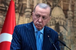 Απειλεί πάλι ο Ρ.Τ.Ερντογάν: «Μην βάλετε τα ισραηλινά αντιαεροπορικά στα ελληνικά νησιά γιατί θα χτυπήσουμε»