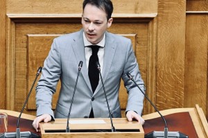 Μίλτος Ζαμπάρας: Την Τριχωνίδα δεν την παραδίνουμε