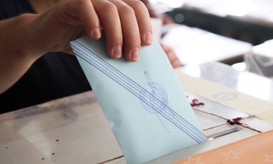 Τι ώρα θα ανοίξουν και τι ώρα θα κλείσουν οι κάλπες