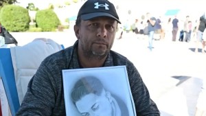 Πάνος Ρούτσι: «Ο μπαμπάς μου είναι ήρωας»: Συγκινεί ο γιος του μετά την απεργία πείνας