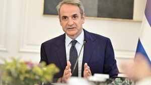 Επιστρέφει το σενάριο των πρόωρων εκλογών – Πώς αντιδρά ο Κυριάκος Μητσοτάκης στις εισηγήσεις