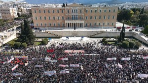 Μέγα πλήθος και μέγα πάθος στα συλλαλητήρια υπέρ της απονομής Δικαιοσύνης για τα Τέμπη σε όλη την Ελλάδα