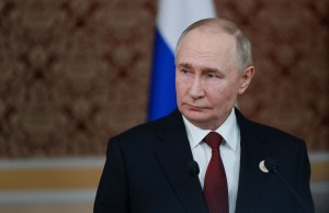 B.Πούτιν: «Τι δεν καταλαβαίνετε; Δεν βάζουμε εμείς πυραύλους στα σύνορα με ΗΠΑ – Ούτε στον “Ψυχρό Πόλεμο”»