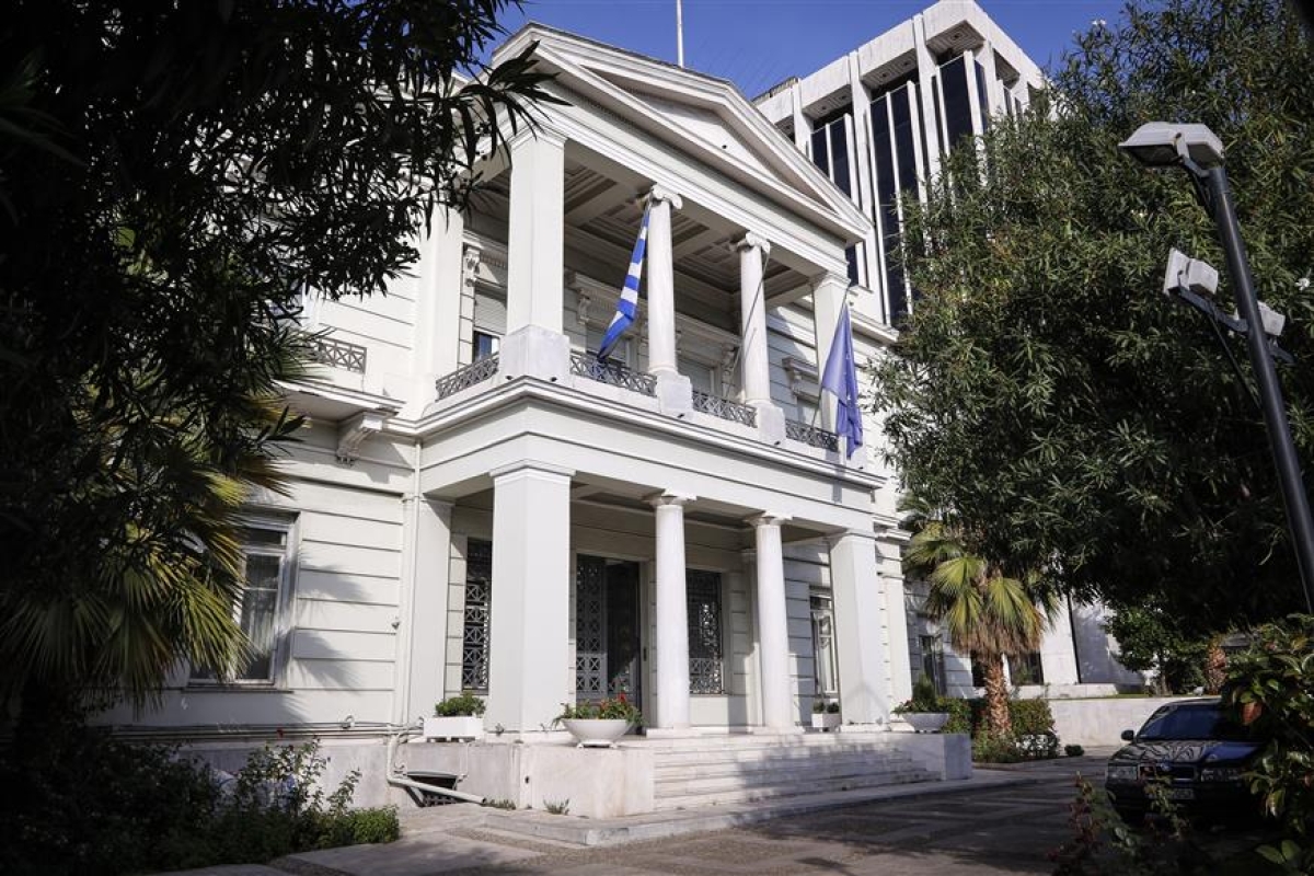 «Τύμπανα» πολέμου στην Ουκρανία: «Να φύγουν άμεσα οι Έλλήνες πολίτες», συνιστά το Υπουργείο Εξωτερικών