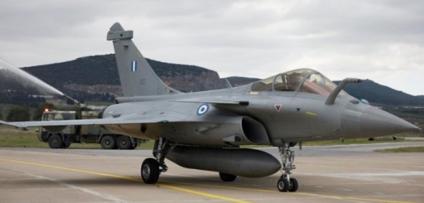 Ήρθαν τα Rafale και έφεραν πατριδοκαπηλεία και εθνομηδενισμό