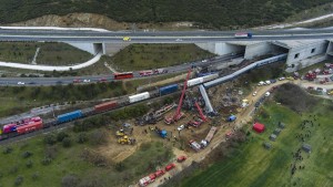 "Κλειδώνει" για Φεβρουάριο ή Μάρτιο η δίκη για τα Τέμπη- 30 μεταφραστές κάνουν αγώνα δρόμου για τη δικογραφία