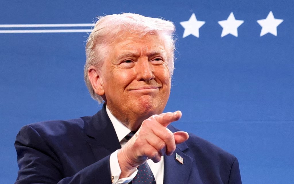 Ντ.Τραμπ για Ιράν: Χτυπήσαμε «16 ναρκοθετικά τους» – «Οι άνθρωποι στον Λίβανο είναι πολύ καλοί»