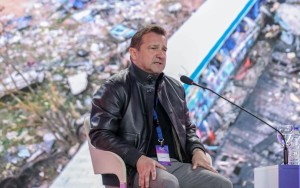 Ν.Πλακιάς για Hellenic Train: «Η ευχετήρια κάρτα της εταιρίας που σκότωσε 57 αθώους» (φώτο)