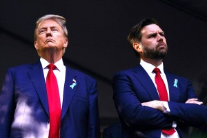 «Ρωγμές» στην κορυφή του Λευκού Οίκου; – Η σιωπή του Αντιπροέδρου Τζέι Ντι Βανς για το μέτωπο του Ιράν