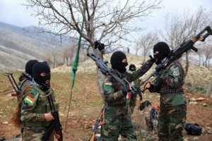 LIVE – Ιράν: Χτύπημα σε αμερικανικό τάνκερ, drones στο Αζερμπαϊτζάν – Κούρδοι σχεδιάζουν χερσαία επέμβαση κατά του καθεστώτος με στήριξη από CIA και Μοσάντ