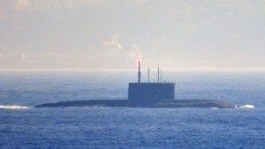 Θρίλερ στη Μεσόγειο με ρωσικό συμβατικό υποβρύχιο κλάσης Kilo 2: Έχει διαρροή καυσίμων