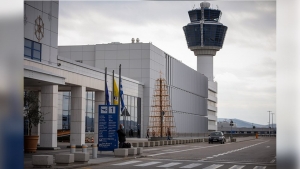 Επέστρεψαν οι Έλληνες από το Ντουμπάι – Rapid test σε όλους
