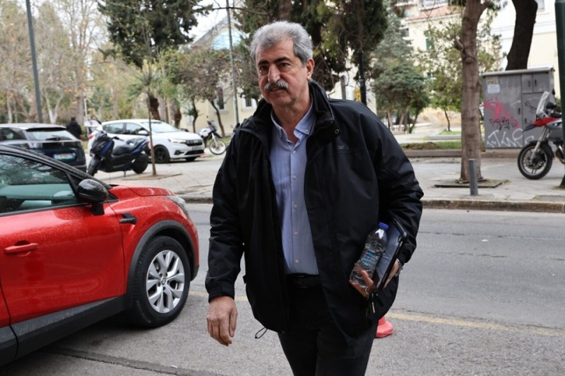 Παύλος Πολάκης: Να αλλάξει άμεσα η απόφαση περί απομάκρυνσής μου από την ΚΟ του ΣΥΡΙΖΑ