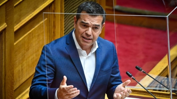 Τσίπρας: Κυβερνούν με ψέματα και παρακολουθήσεις – Για παραληρηματικό αντιπολιτευτικό μένος κάνει λόγο ο Οικονόμου