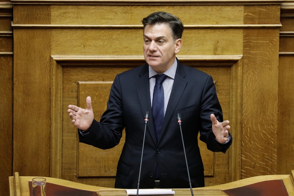 Θ. Μωραΐτης: «Αδίστακτοι, κυνικοί και ανάλγητοι, αυτοί είναι οι κύριοι της κυβέρνησης»