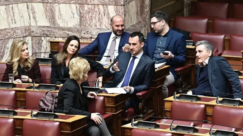 Νέα Αριστερά: Αποχώρησαν επτά βουλευτές και συνολικά 150 στελέχη – Διαλύθηκε η Κ.Ο.