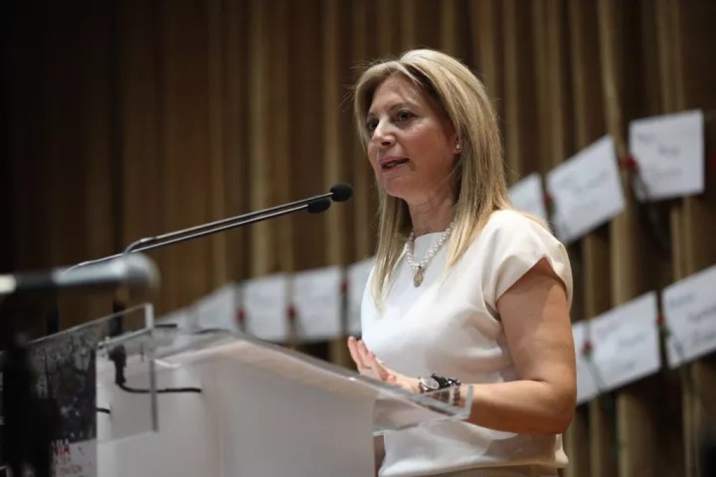 Οργισμένη αντίδραση Καρυστιανού μετά τον έλεγχο της ΑΑΔΕ στα γραφεία του Συλλόγου Συγγενών Θυμάτων των Τεμπών