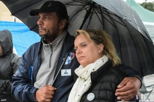 Σύζυγος Π.Ρούτσι: «Δεν καλέσαμε τον Β.Μπισμπίκη και τη Δ.Βανδή»