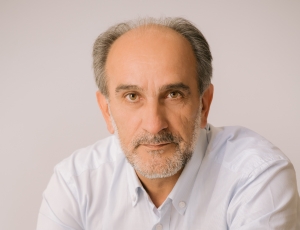 Απόστολος Κατσιφάρας: Την Κυριακή αναμετρώνται δυο διαφορετικές αντιλήψεις