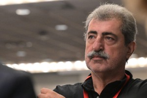 Ο Πολάκης «καρφώνει» Τσίπρα μετά την παραίτηση: «Καλές θάλασσες με την 5η διάσπαση»