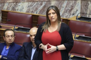 Ζ.Κωνσταντοπούλου κατά Κ.Μητσοτάκη: «Ήρθε σαν Λουδοβίκος και προσπαθεί να βάλει τη δημοκρατία στον γύψο»