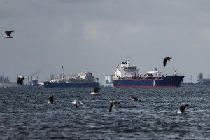 Το Ιράν επέτρεψε την διέλευση δύο ινδικών τάνκερ από τα Στενά του Ορμούζ