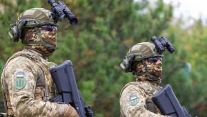 Σε αποσύνθεση το καθεστώς του Κιέβου μετά τις συνεχείς ήττες