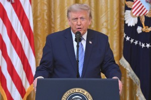 Διάγγελμα Ν.Τραμπ για τις εκλογές του 2020: «Η Κίνα έκανε την μεγαλύτερη παραβίαση δεδομένων στην ιστορία των ΗΠΑ»!