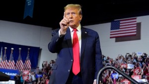 Ν.Τραμπ: «Επειδή είμαι εγώ ο Β.Πούτιν δεν κατάλαβε ολόκληρη την Ουκρανία – Δεν φοβούνται το ΝΑΤΟ χωρίς τις ΗΠΑ»