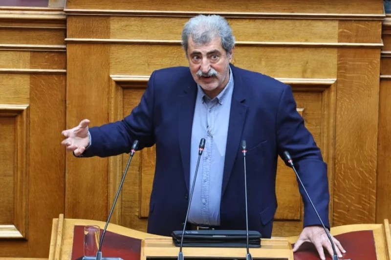 Πολάκης: «Να κάνουμε μέτωπο όλοι, Τσίπρας, Ανδρουλάκης και ΑΝΤΑΡΣΥΑ να ρίξουμε τον Μητσοτάκη»