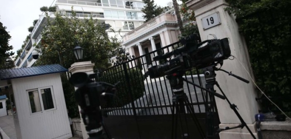 Κυβερνητική σύσκεψη για την οπαδική βία: Τα 3+1 «σκληρά» μέτρα που εξετάζονται